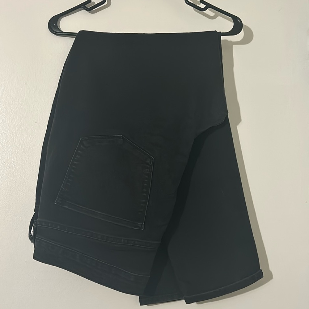 Black skinny jeans